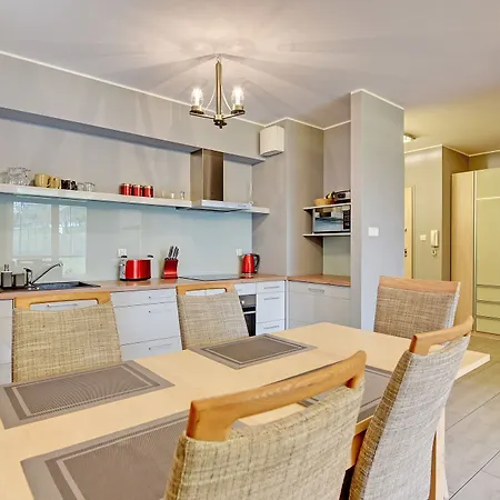 Uno Apartment *